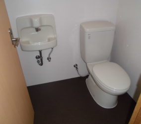 幼児園 トイレ改修 防水工事