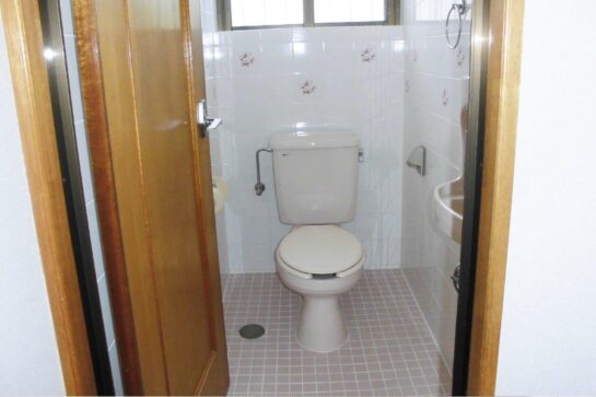 Before　トイレのリフォーム