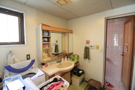 Before　壁の塗装リフォーム