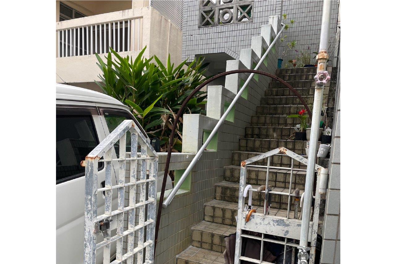外階段の手すり設置リフォーム 沖縄