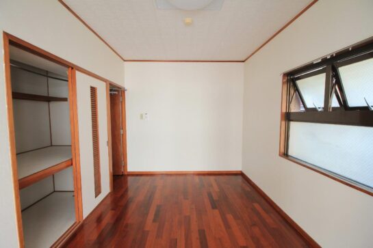 Before　クロスの張替えリフォーム