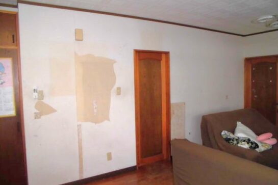 Before　クロスの貼り替えリフォーム