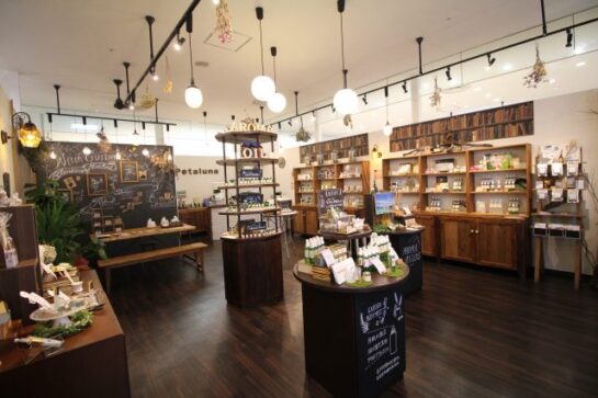 After 沖縄県那覇市 店舗の内装リフォーム