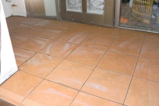 After　玄関タイルの貼り替えリフォーム