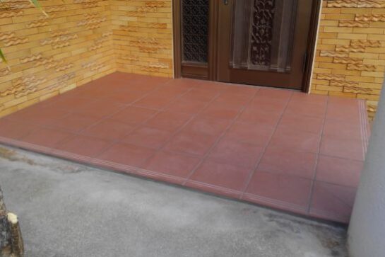 After　玄関タイルの貼り替えリフォーム