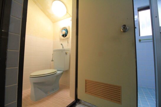 Before　トイレを洗濯室にリフォーム