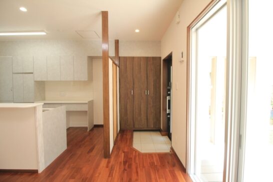 After　二世帯住宅　玄関