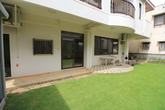 Before　二世帯住宅　目隠しフェンス