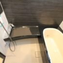 二世帯住宅　浴室