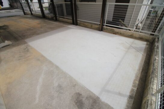 After 庭を駐車場にリフォーム