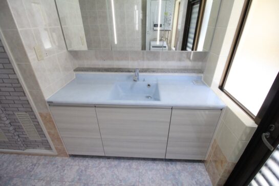 After　洗面化粧台のリフォーム