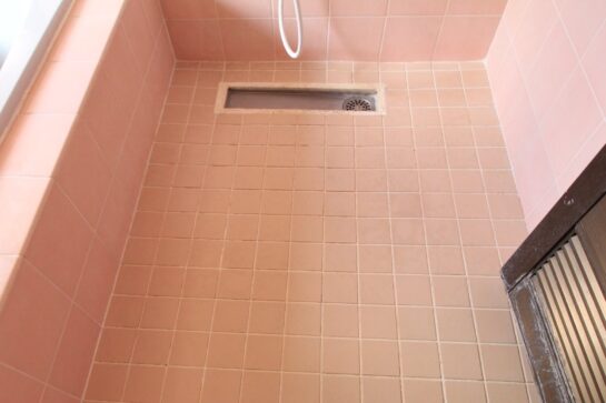 Before 床タイルのリフォーム