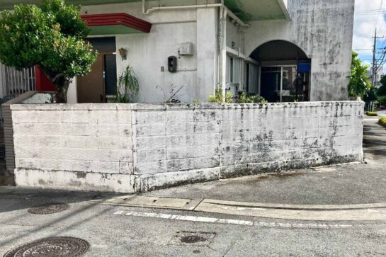 Before 庭を駐車場にリフォーム